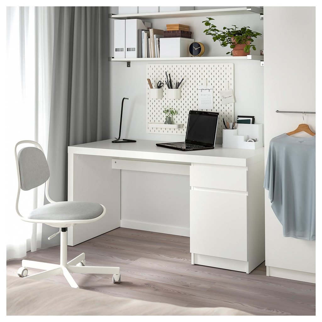 MALM Desk - white 140x65 cm (55 1/8x25 5/8 ")